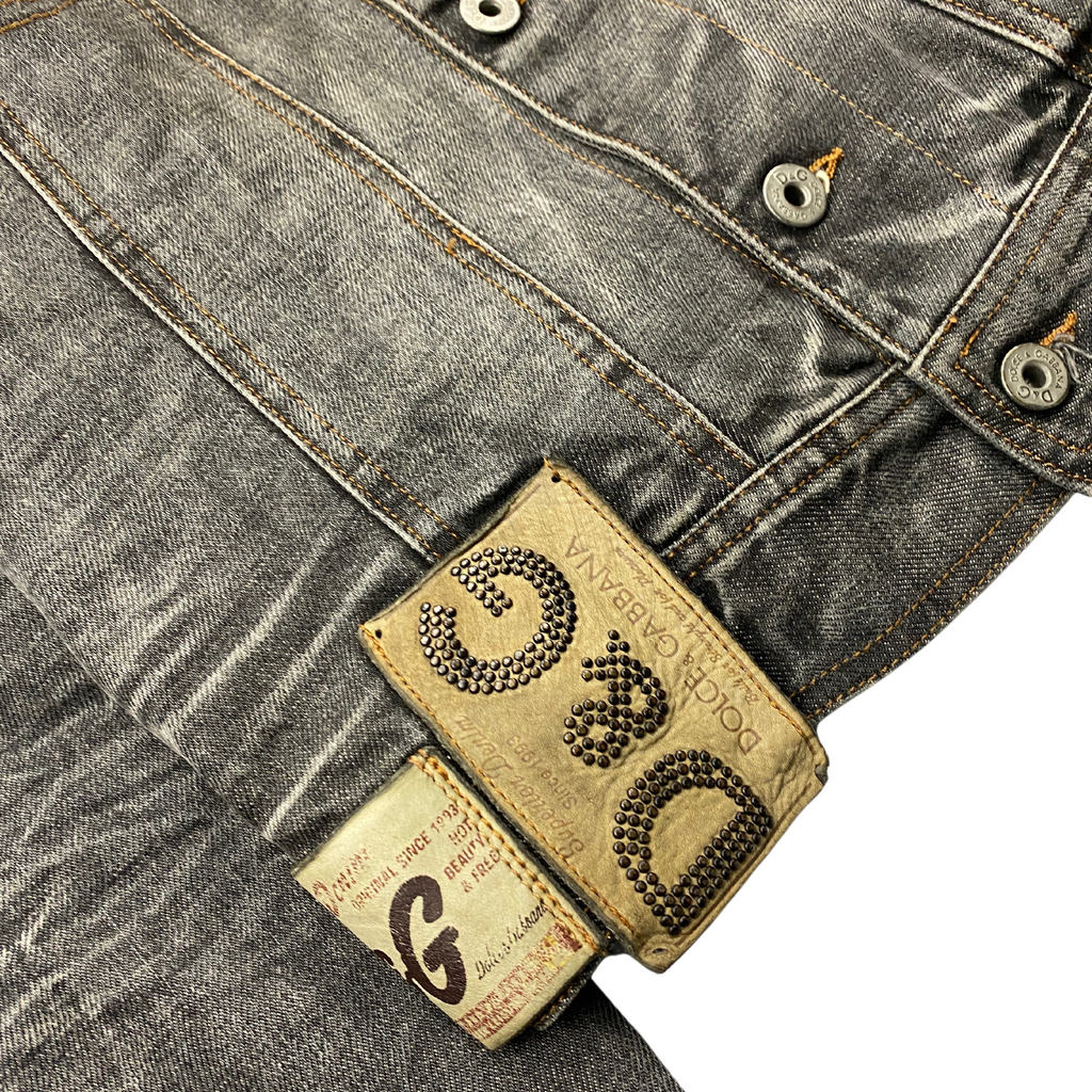 DOLCE AND GABBANA LEATHER PATCH DENIM (S)