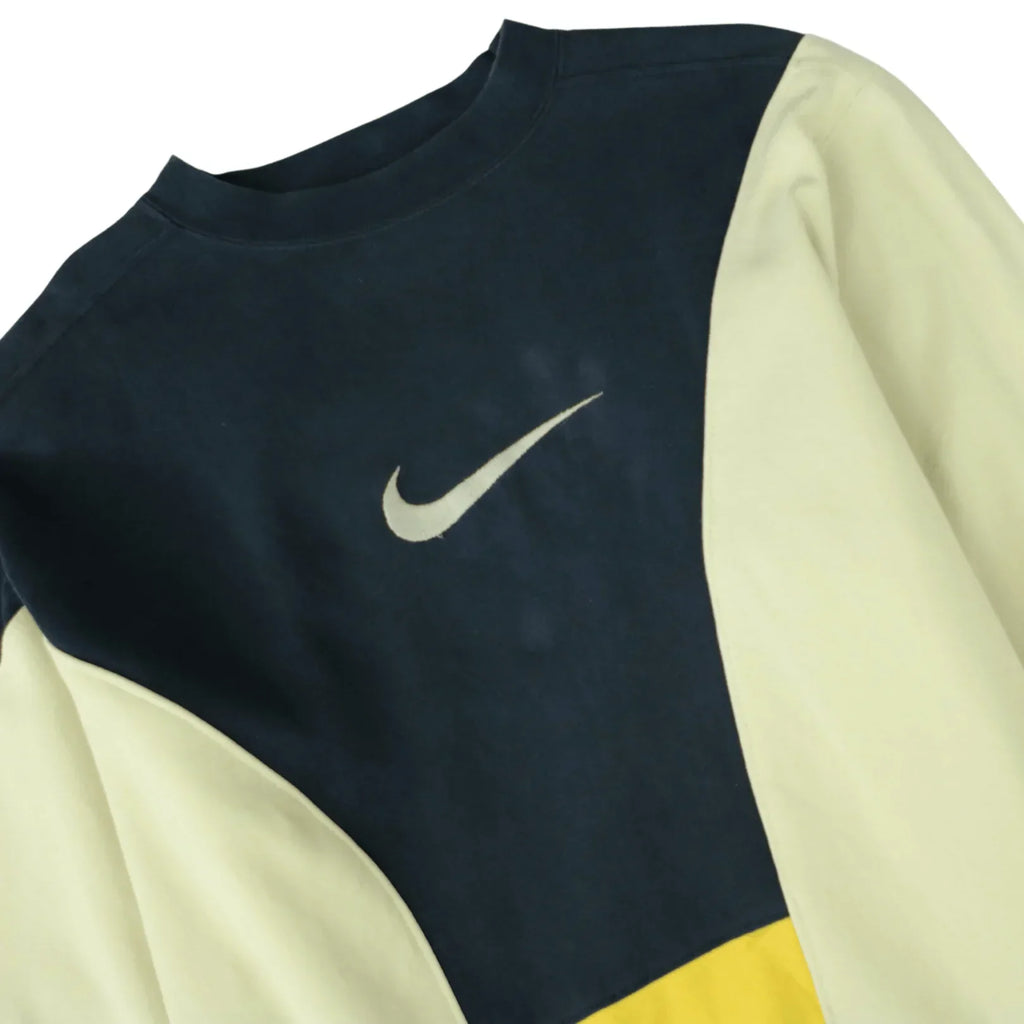 NIKE REWORKED CENTRE SWOOSH,  Nike, Thrifty Towel 