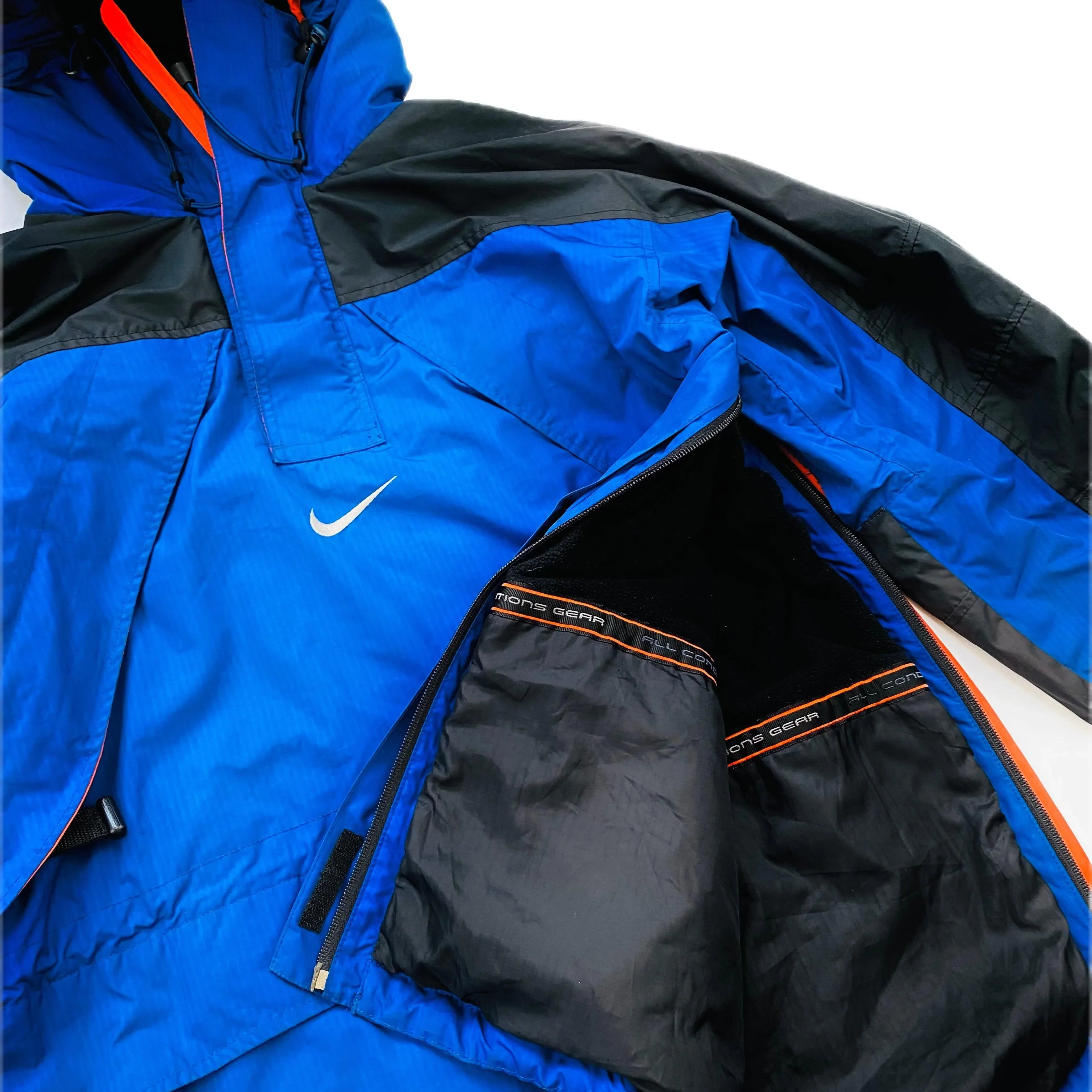 NIKE ACG LAYERED CLIMA FIT HALF ZIP JACKET (M) | Thrifty Towel NIKE ACG LAYERED CLIMA FIT HALF ZIP JACKET (M) | Thrifty Towel