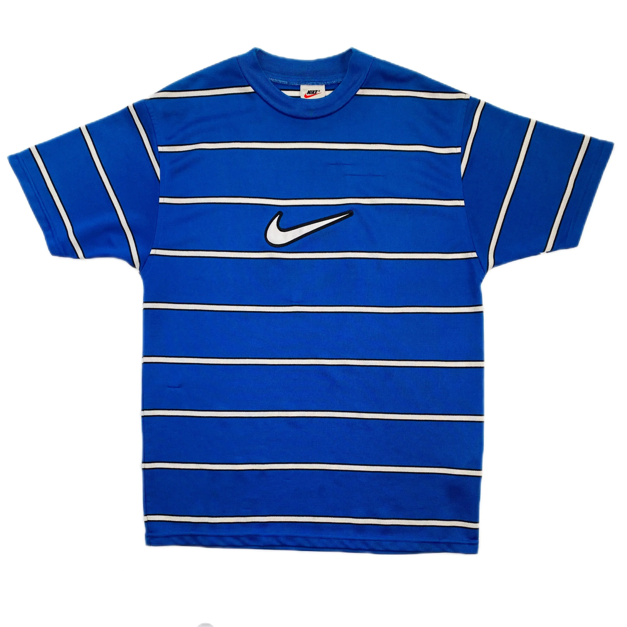nike centre swoosh tee